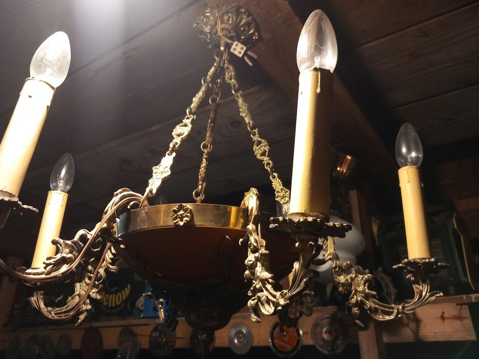 Zyrandol do zamku kosciola mosiadz piekny