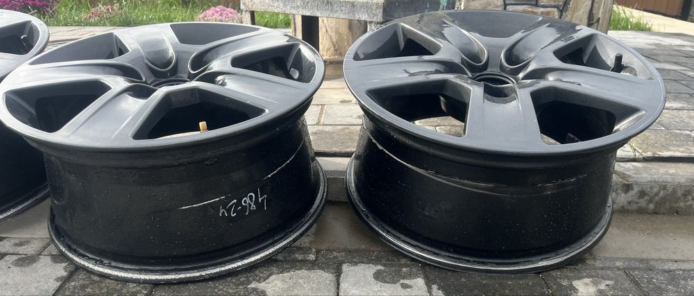 Продам тітани R16 5x112