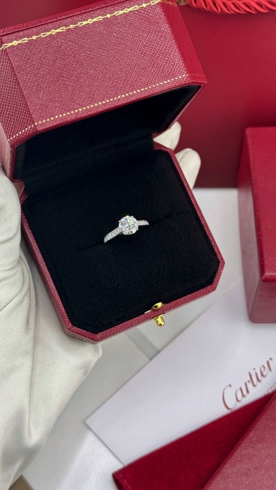Кольцо в стиле Cartier центр 1,51 сt.
