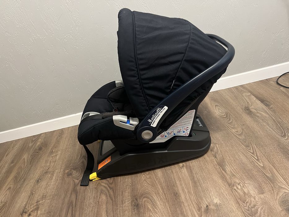 Автокрісло дитяче