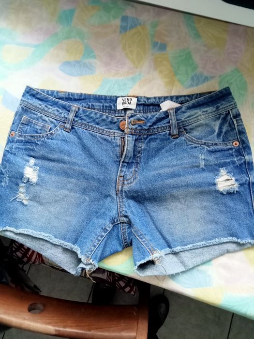 Dżinsowe szorty damskie