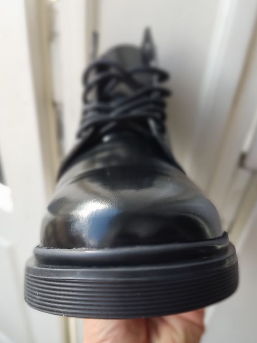 Чоловічі шкіряні черевики WALK London