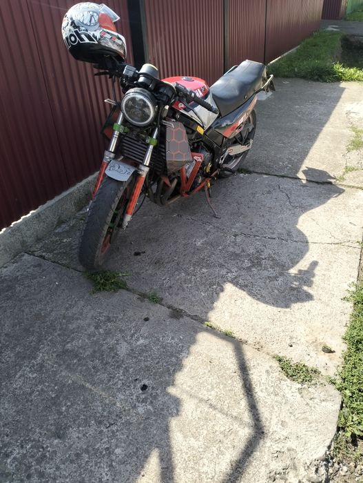 Ямаха FZ750 все працює, по ціні китайця