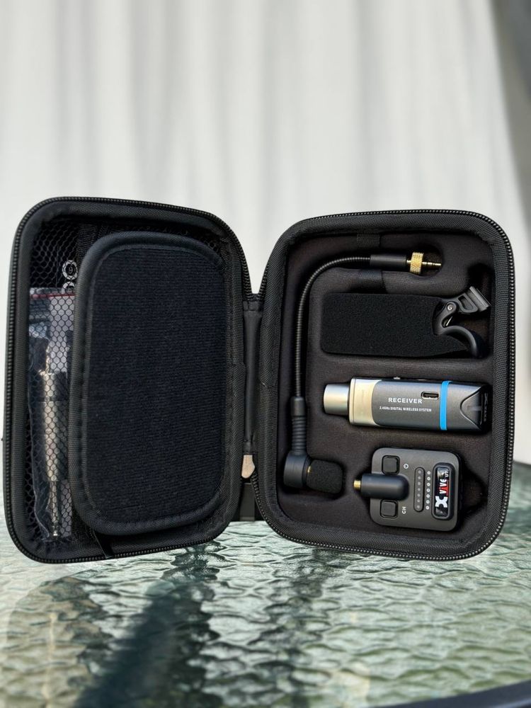 Xvive U7 Wireless System для саксофона / труби