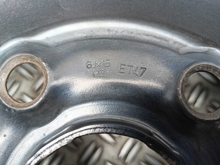 Felgi stalowe 15cali Audi A3 VW Jetta Golf Skoda Octavia Seat S182