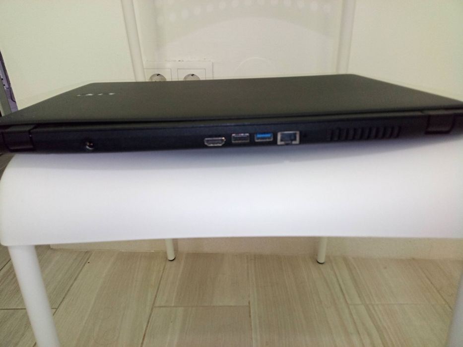 Acer Aspire ES 15 - i5-7200U - 8GB - SSD 256GB