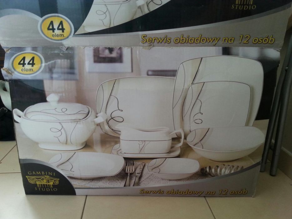 Serwis obiadowy na 12 osób