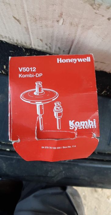 Honeywell V5012 regulator przeponowy Kombi-DP