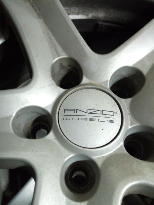Felgi z oponami KBA47287 R16   5x114,3 67,1 Hyundai ix35 / ki