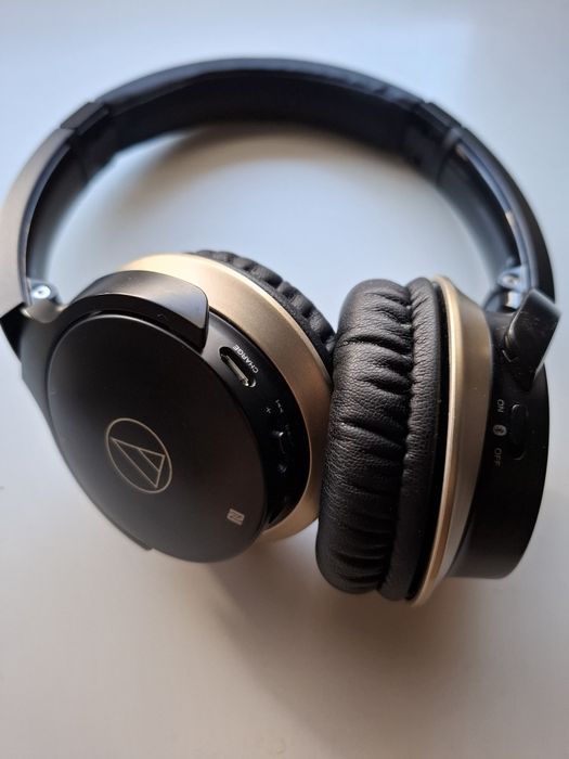 Audiothecnica ATH-AR3BT headphones