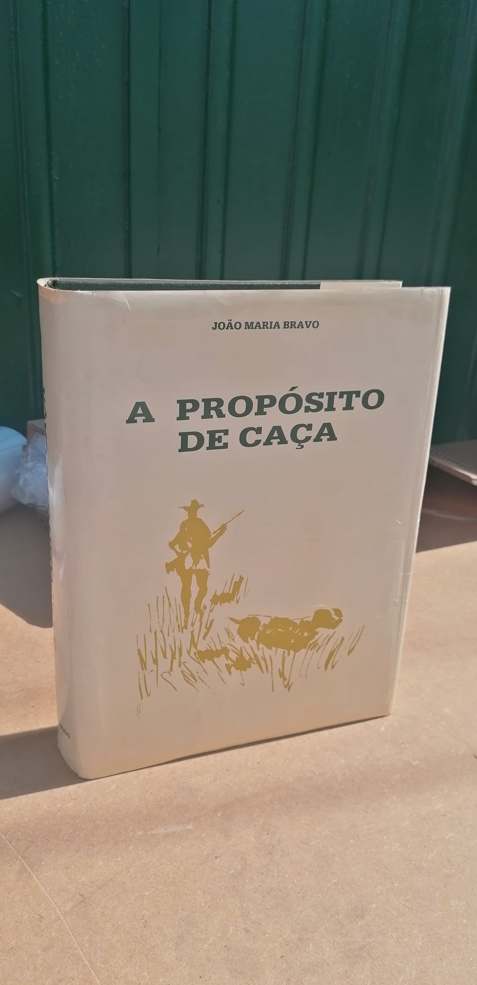 A propósito de caça. João Maria Bravo