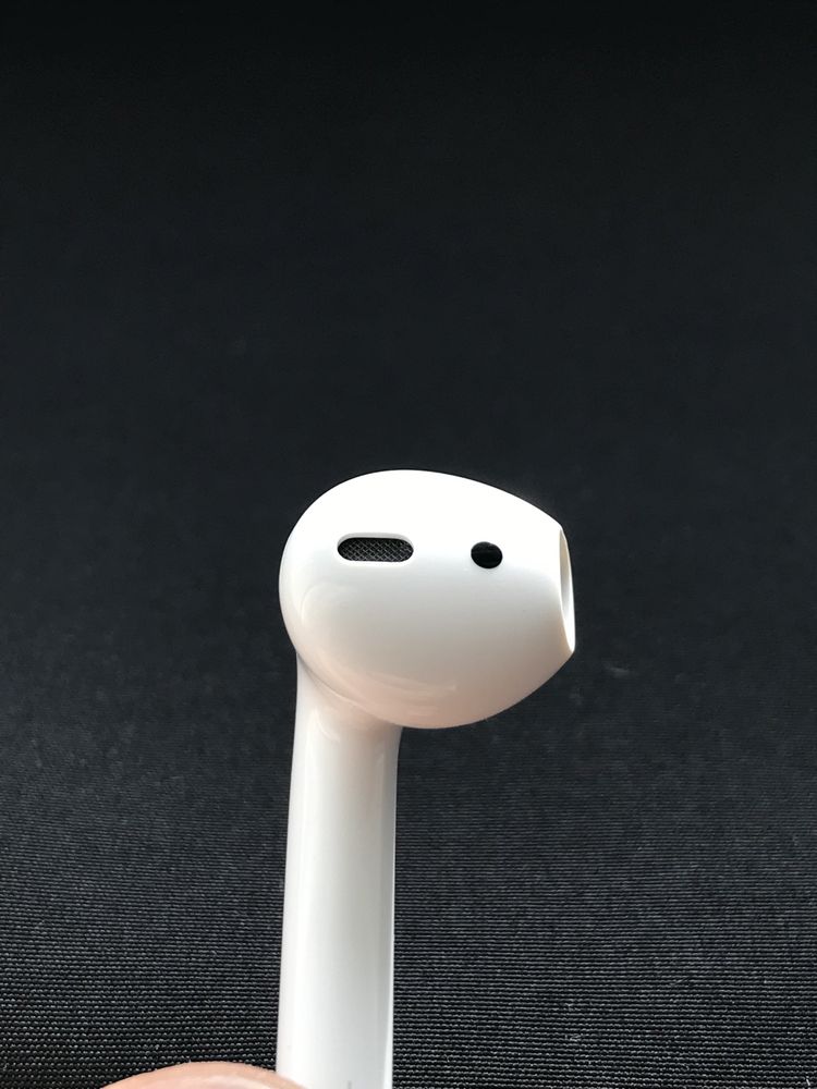Наушник airpods 2 оригинал Левый,Правый новые акумы original