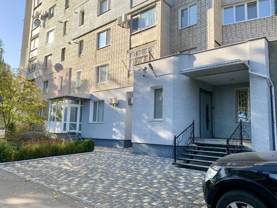 Здам в оренду сучасне офісне 123.5 кв. приміщення, від власника!