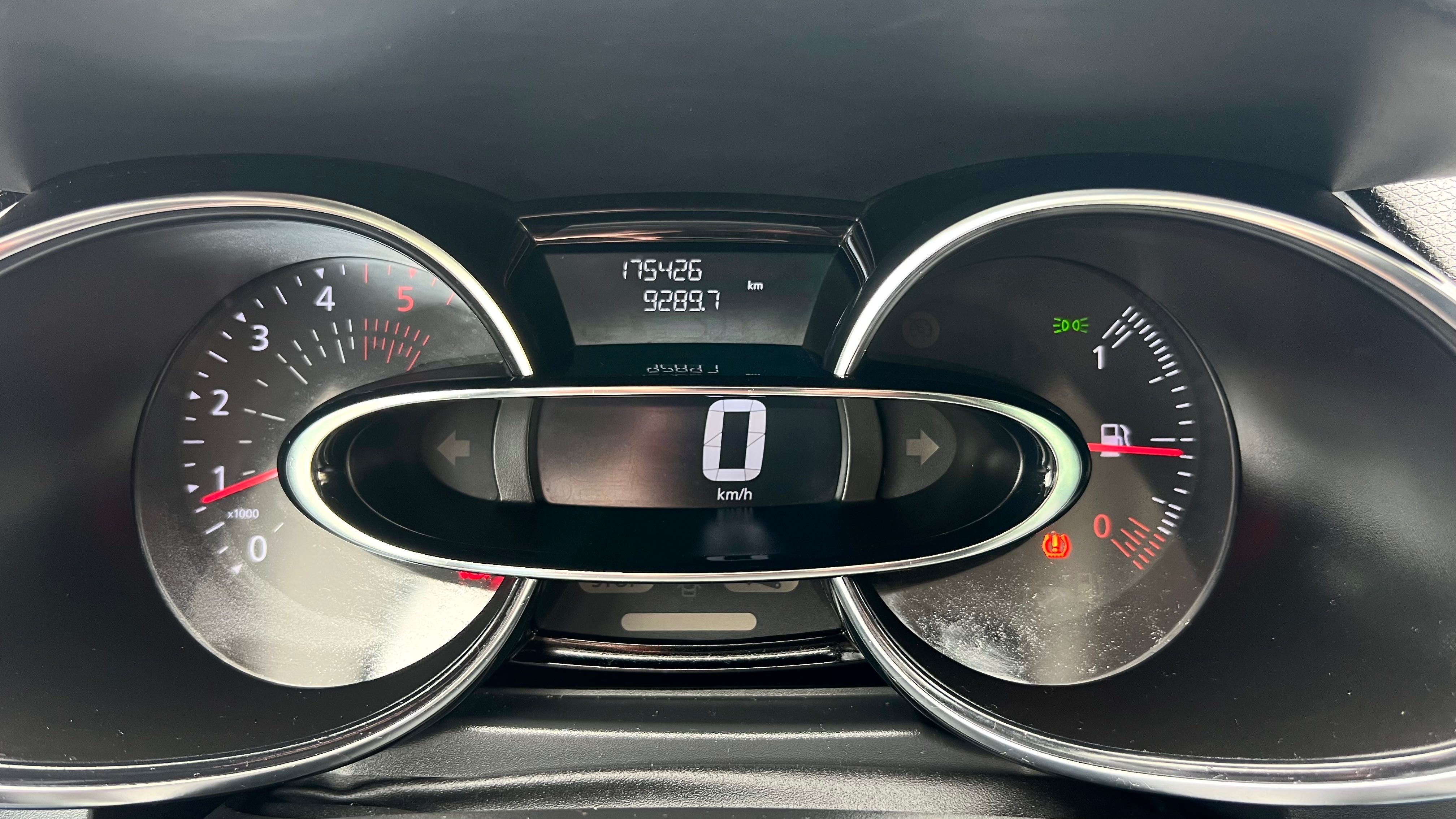 Renault CLIO  1.5 DCi Eco 2 LIMITED ( fase 2 ) Nacional 1 proprietário