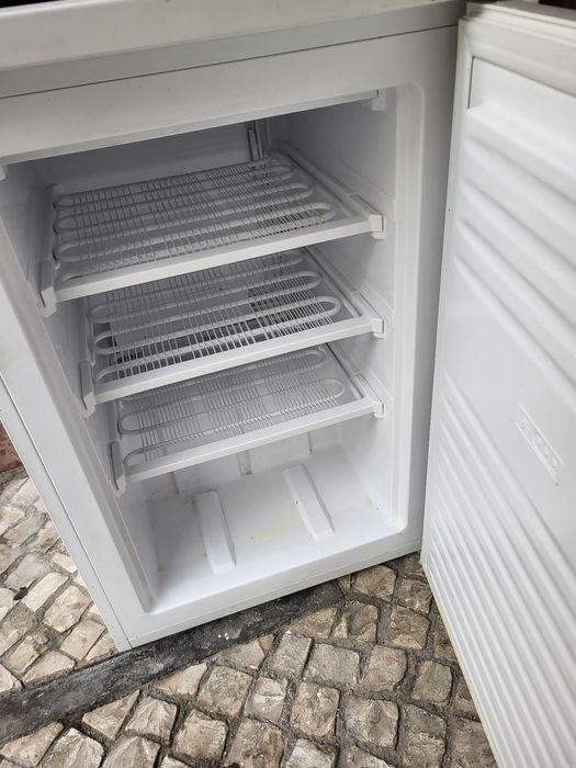 Refrigerator mini