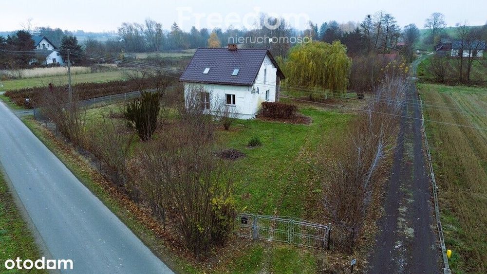 Dom na dużej działce