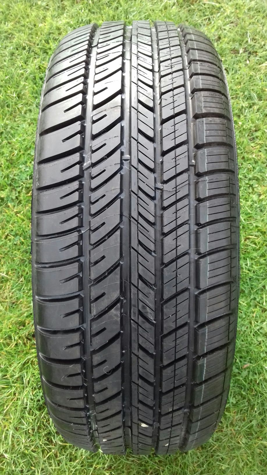 (Nr.14) Opona letnia 195/60 R14 Michelin Energy