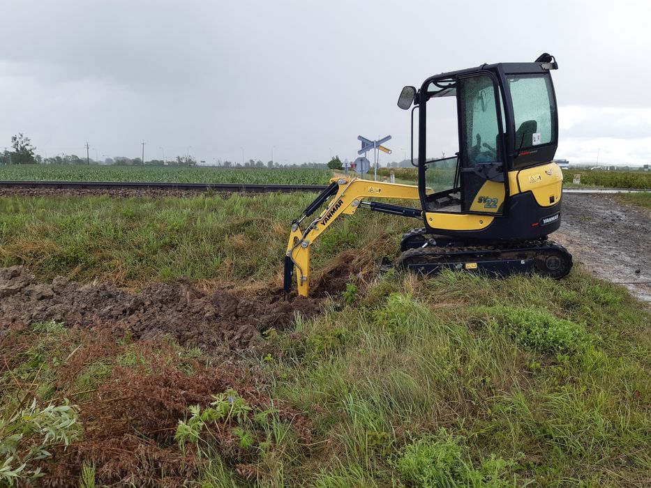 Wynajem minikoparki kopraki , minikoparka 2.2t prace ziemne wiertnica