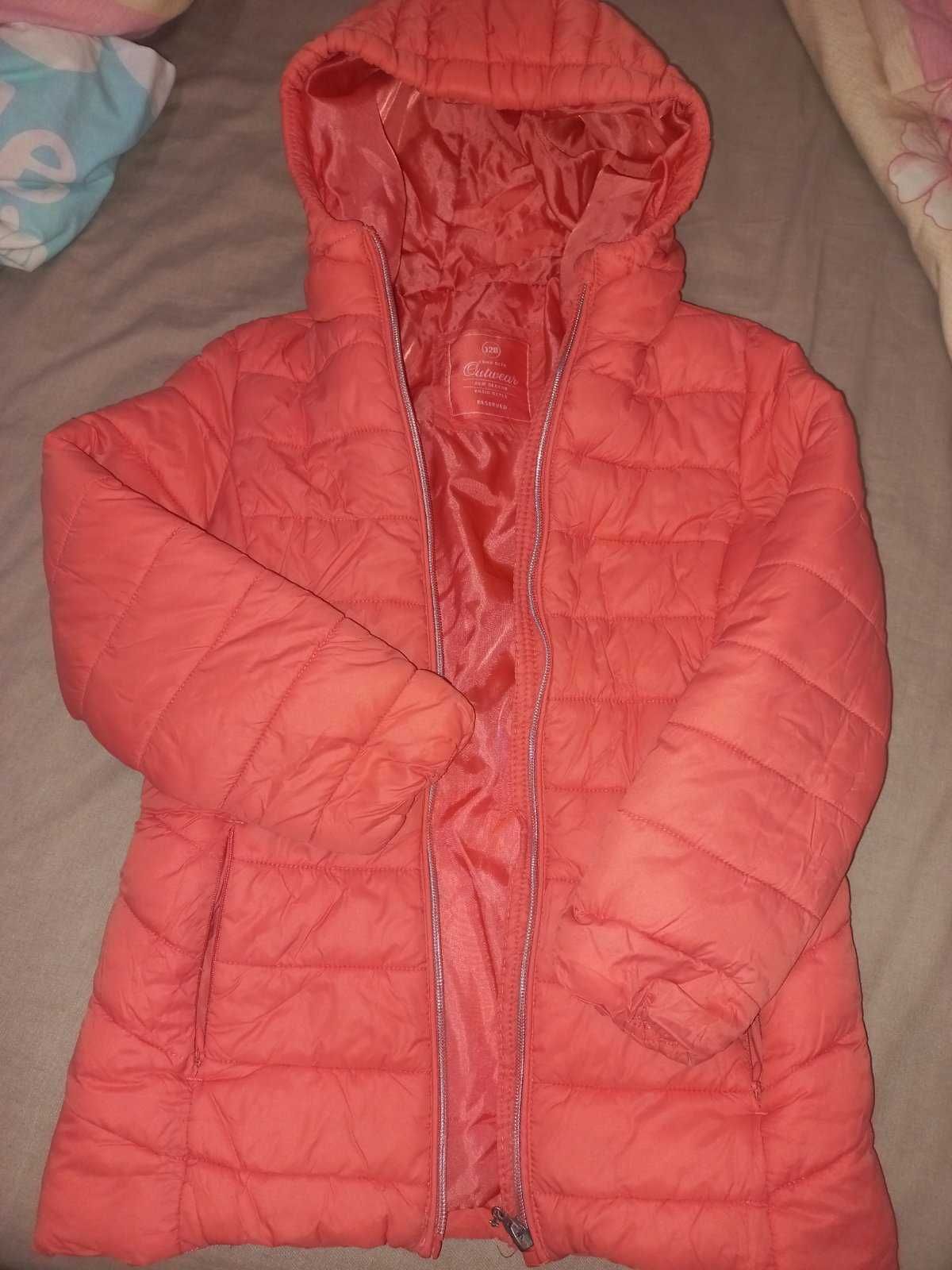 Коралова (помаранчева)куртка на дівчинку 4-6 років