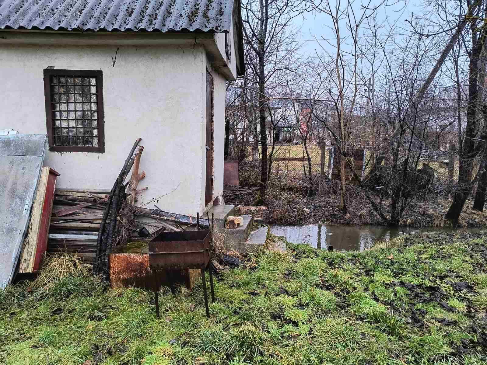 Продаж дачі в  с. Бартатів