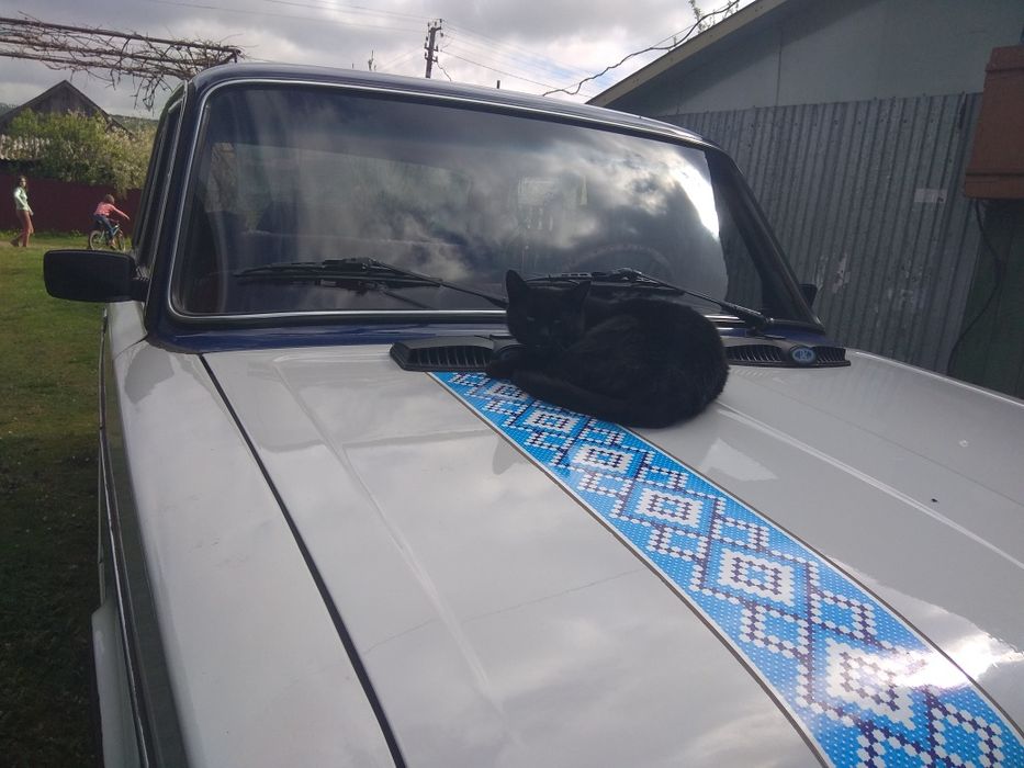 Продам ваз 2103-2106