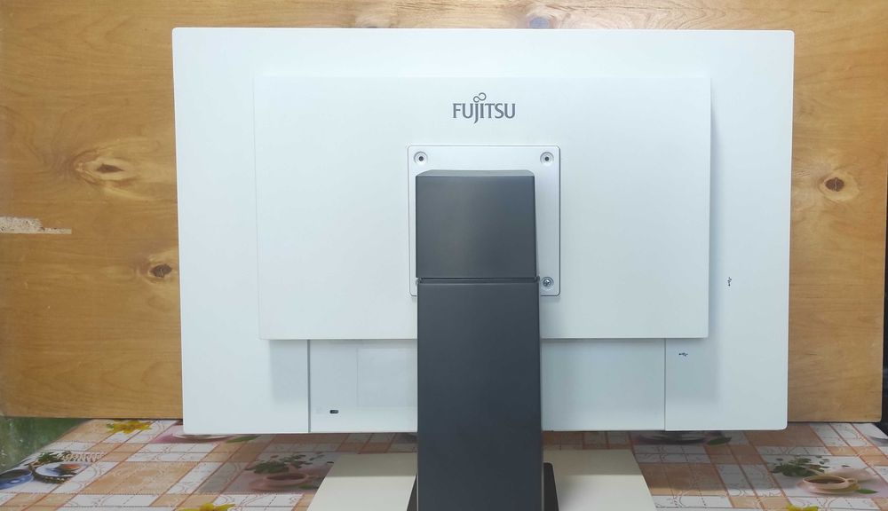 Монітор Fujitsu B22W-5 eco
