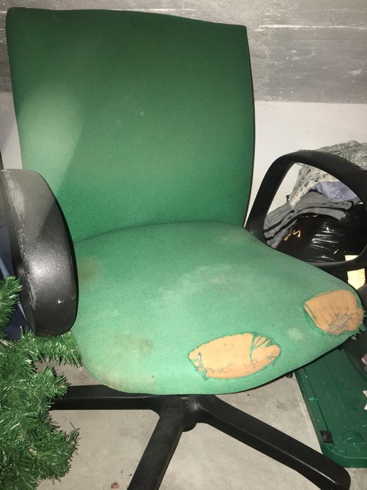 Cadeira de Escritorio Almofadada