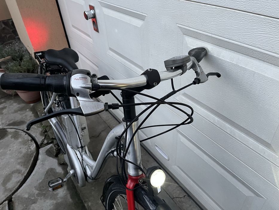 Жіночий електро велосипед