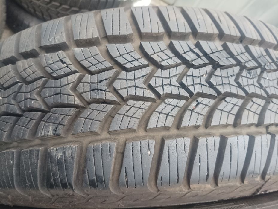 Opony zimowe 195/65/15 JAK NOWE