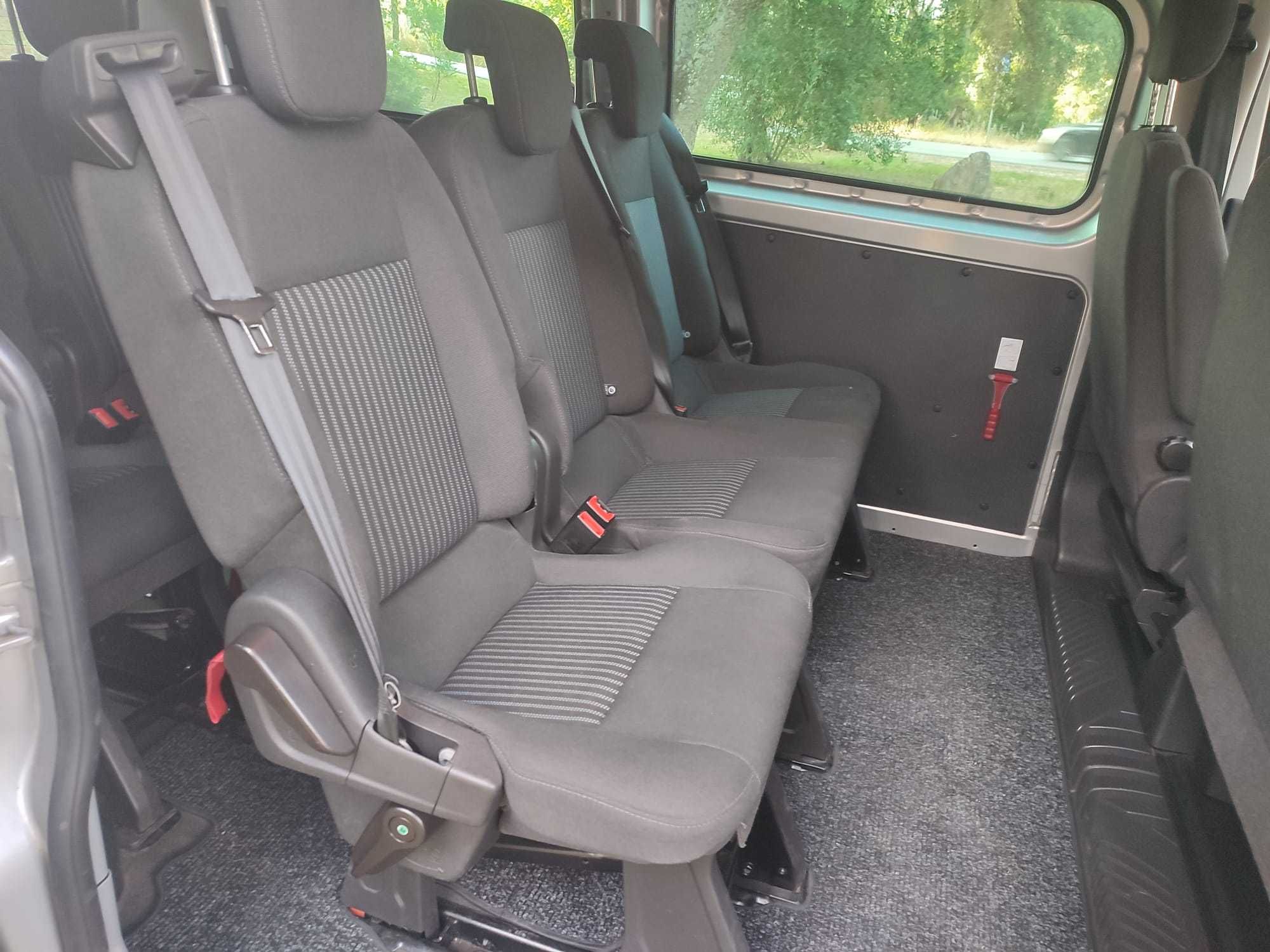 Ford Transit Custom 2.0 CV 9 lugares - apenas 150mil kms