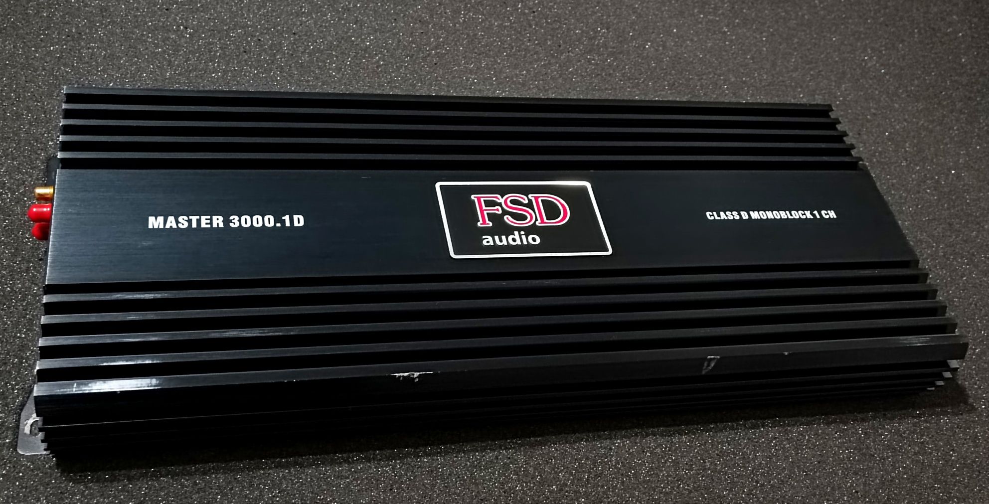 Продам моноблок FSD audio 3000.1D Корея!