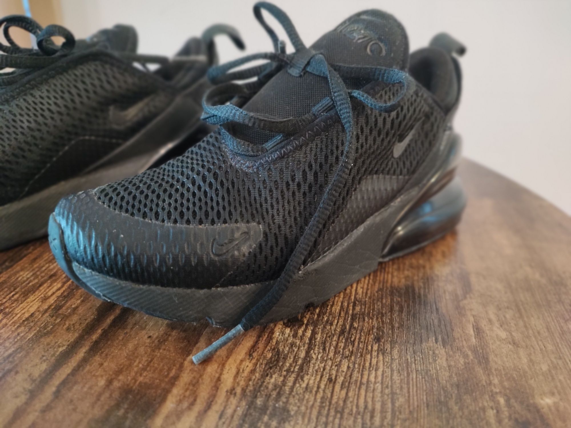 Sprzedam buty dziecięce NIKE