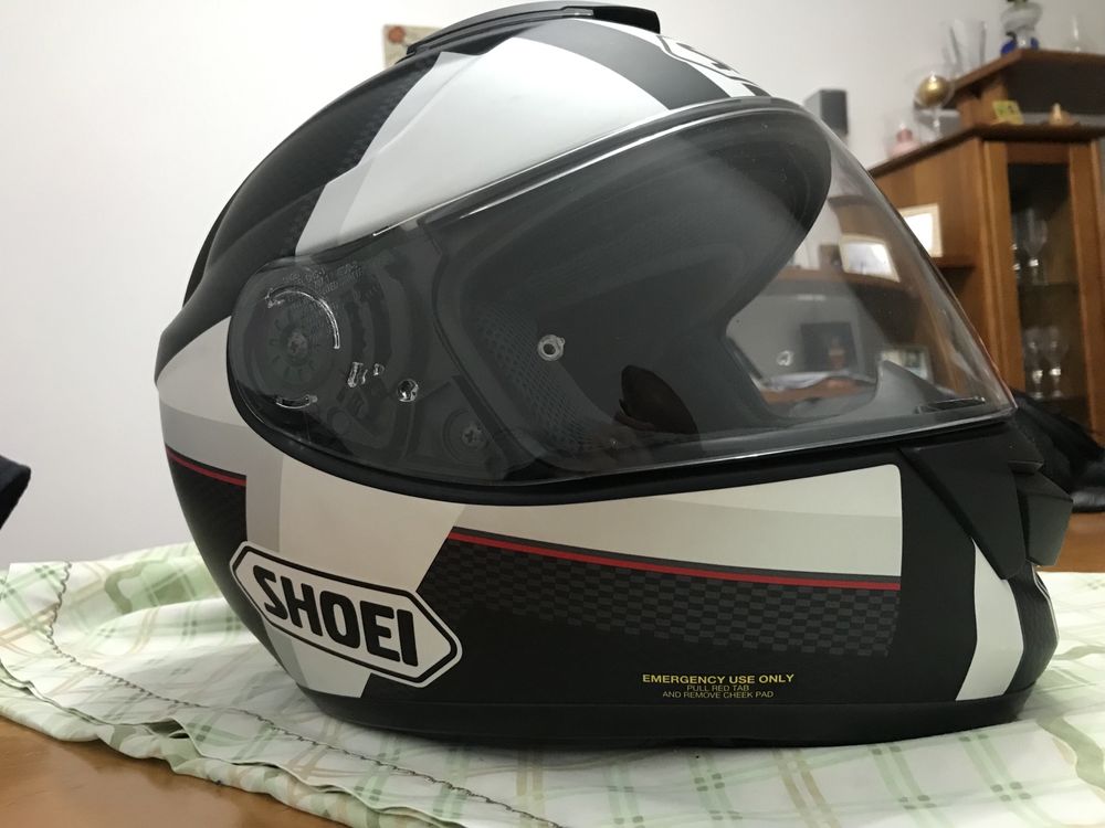 Vendo capacete shoei como novo