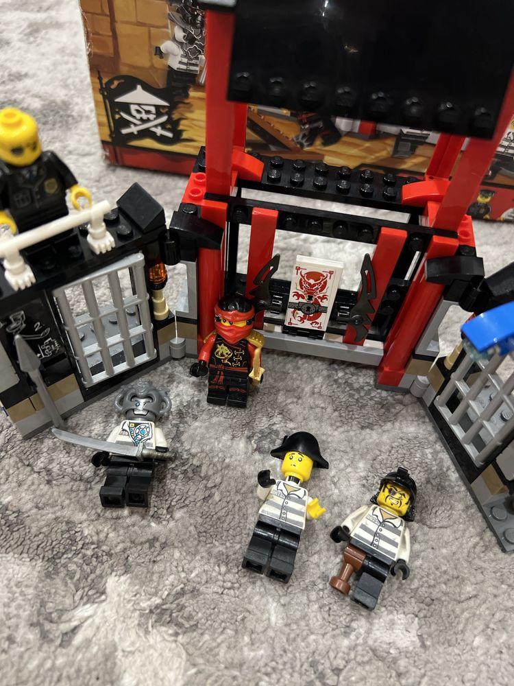 конструктор LEGO Ninjago Втеча із вʼязниці Оригінал 70591