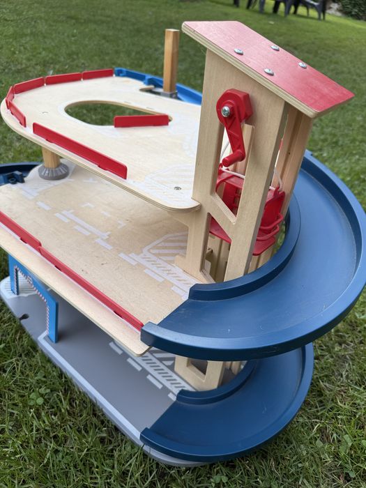 Garaż drewniany na resoraki Lidl duży