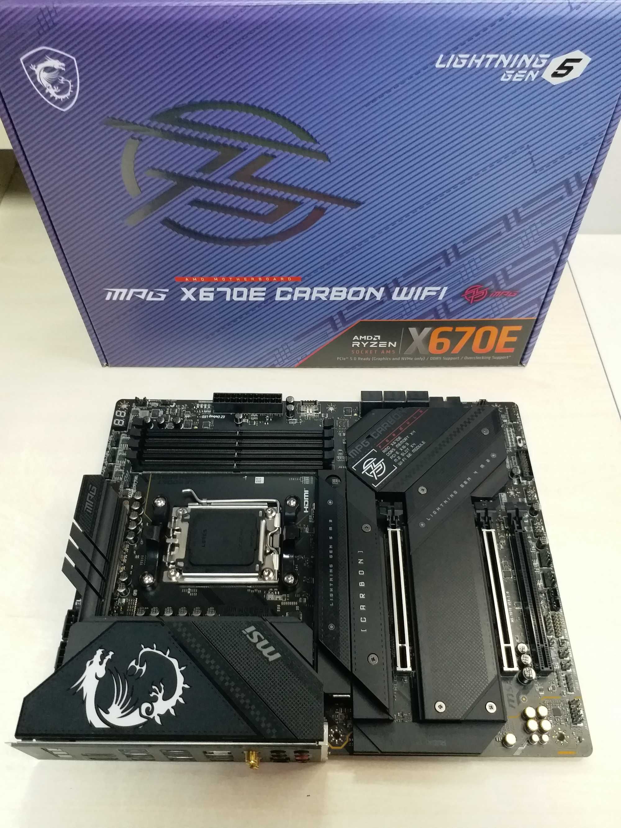 Топ плата MSI MPG X670E Carbon WiFi