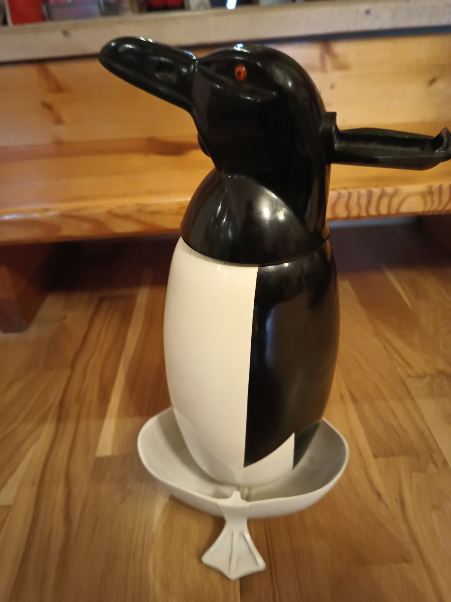 Kultowy syfon pingwin ZSRR