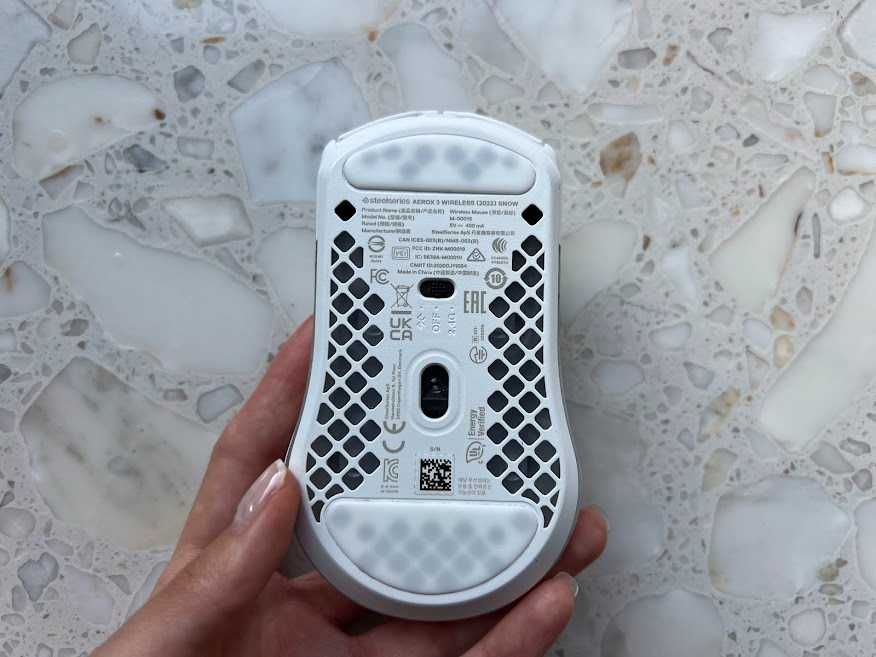 Mysz optyczna Bezprzewodowa Steelseries Aerox 3 Snow