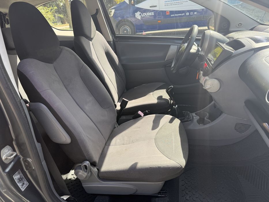 Toyota Aygo 1.0 com Ar Condicionado