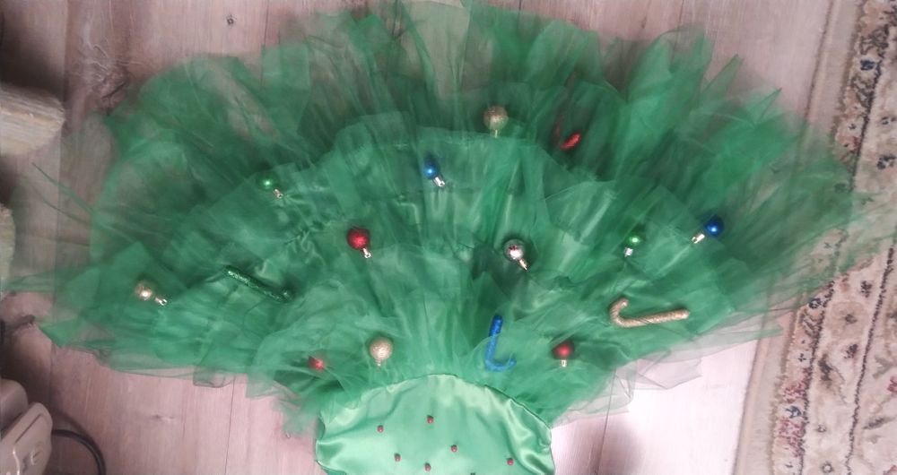 Костюм новорічної ялинки на 5-6 років