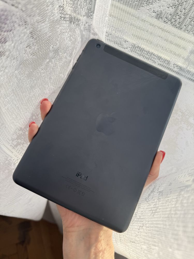 Продам iPad mini 1 (Wi-Fi + Cellular) 16gb