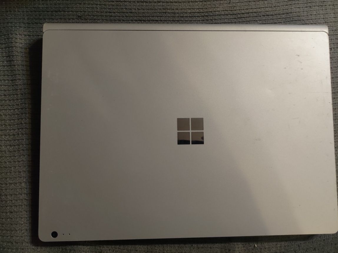 Latpot tablet Surface Book i7 6600u 16GB+512GB srebrny