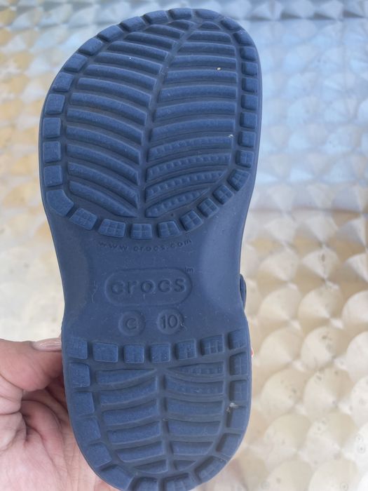 Crocs tamanho 10 azul escuro
