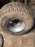 1 pneu BKT 400/60 - 15.5