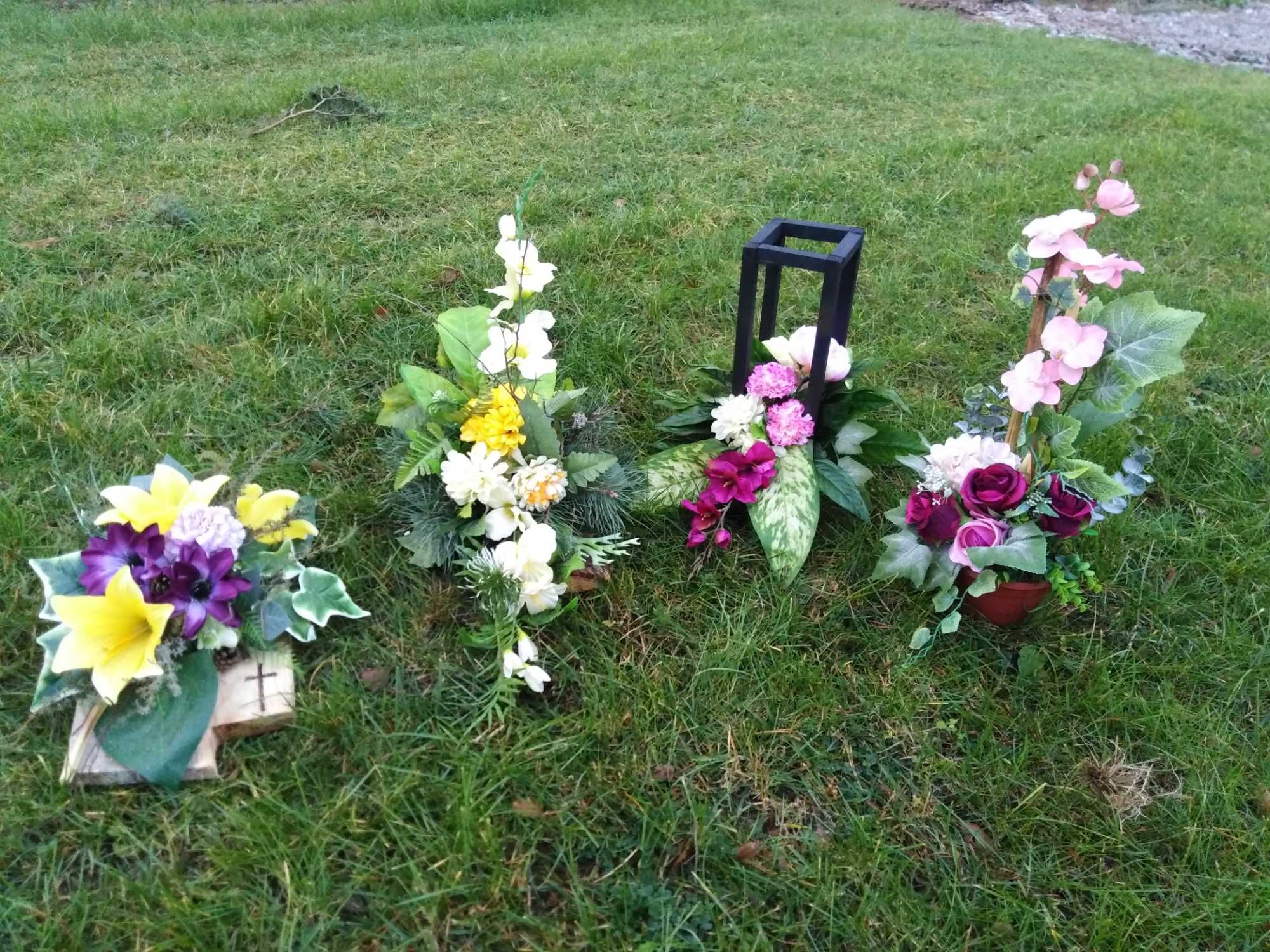 Kompozycje kwiatowe wiązanki stroiki na groby na cmentarz