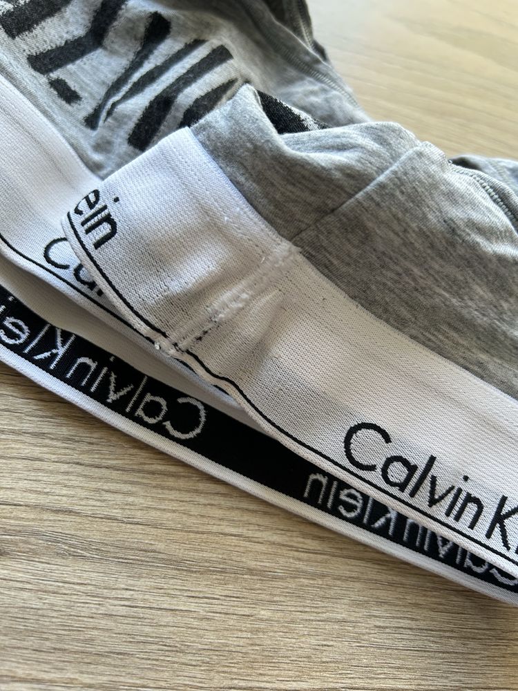 Stanik calvin klein