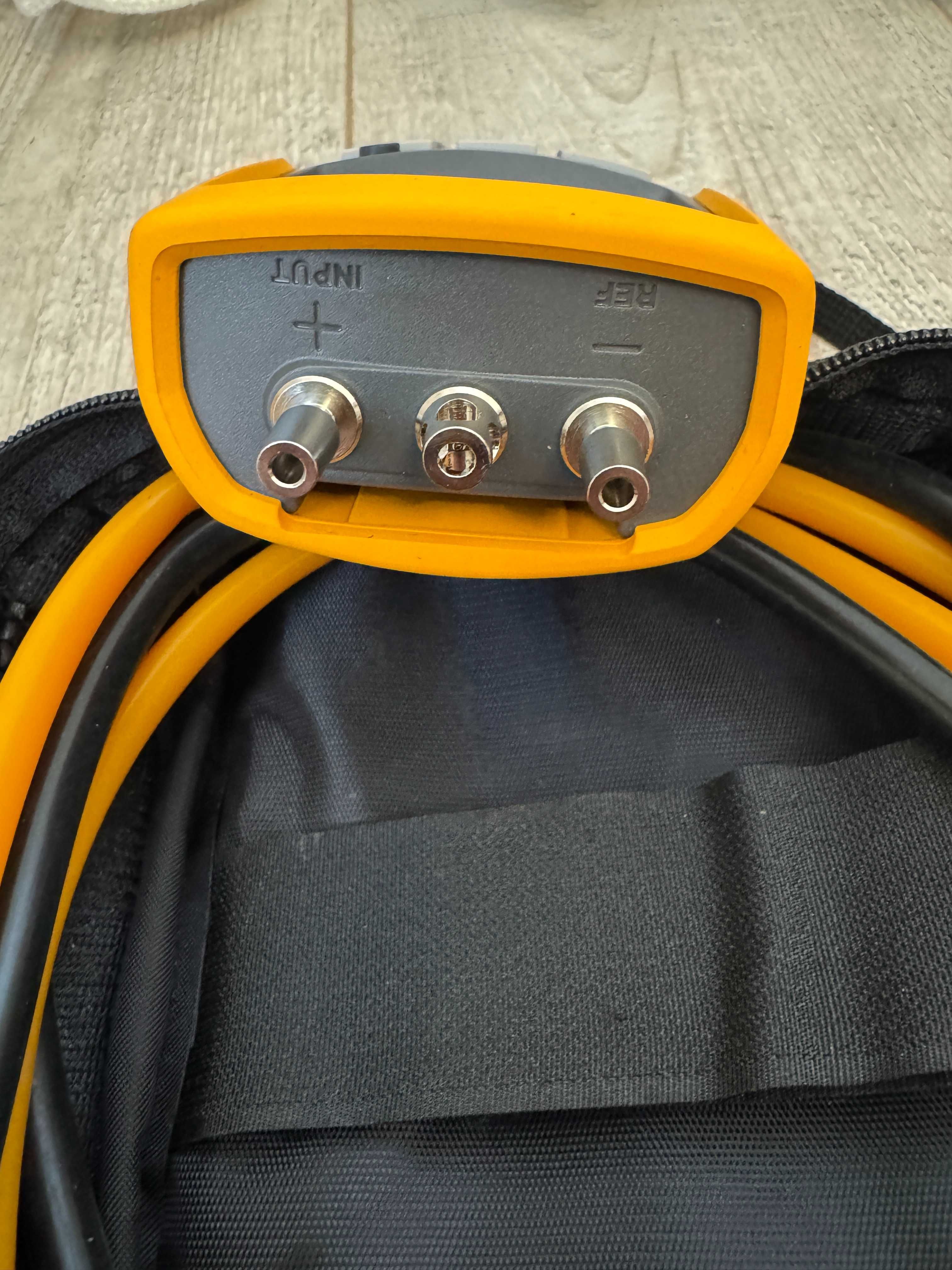 Вимірювач витрати повітря Fluke 922