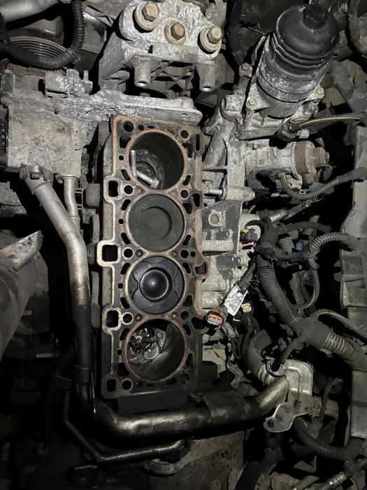 Dół silnika wał tłoki korbowody miska opel insignia B b20dth 170KM