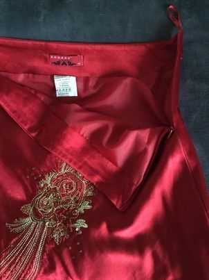 Костюм з гарної  тканини. Турція. Segese.