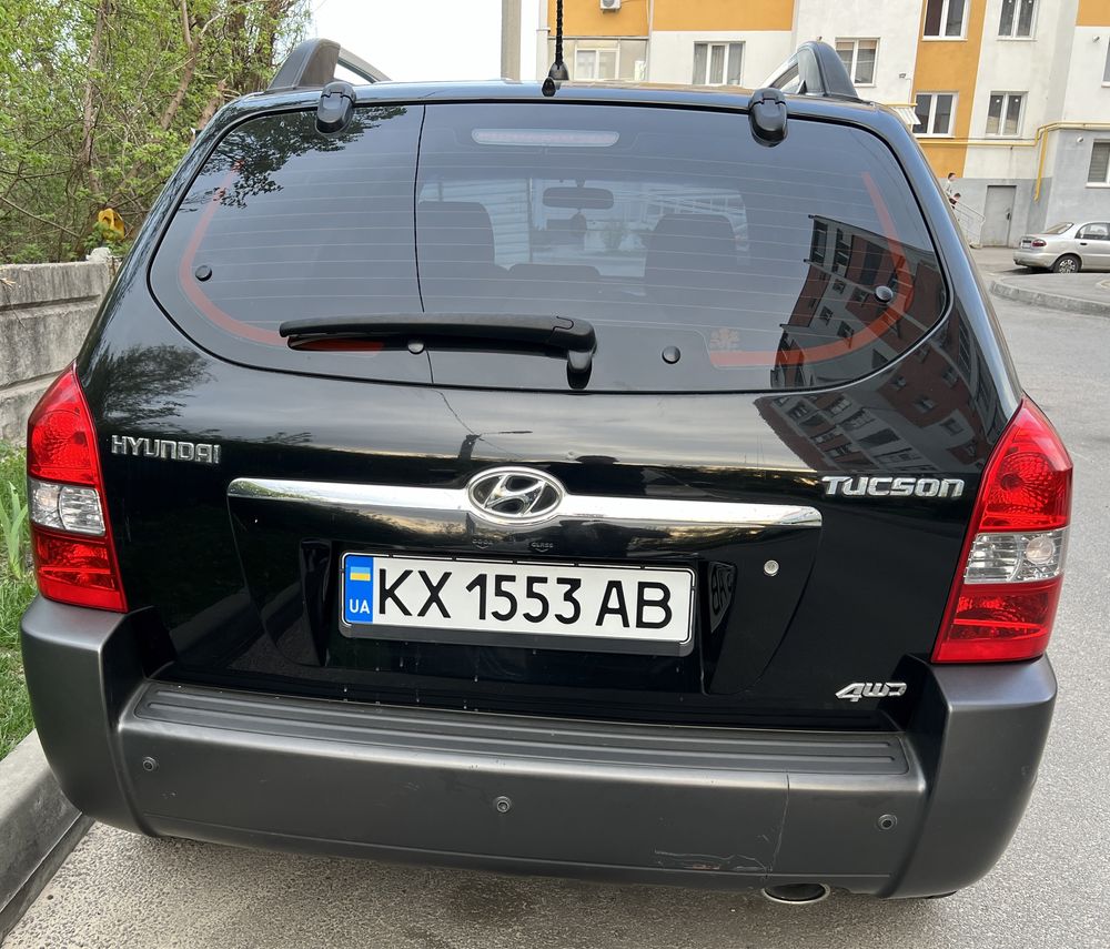 Hyundai tucson, 2008 год, пробег 56000